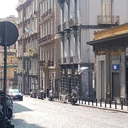 Marea アパート ナポリ