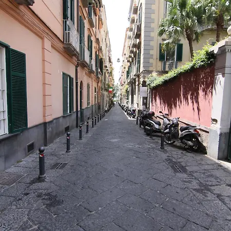 Marea Naples